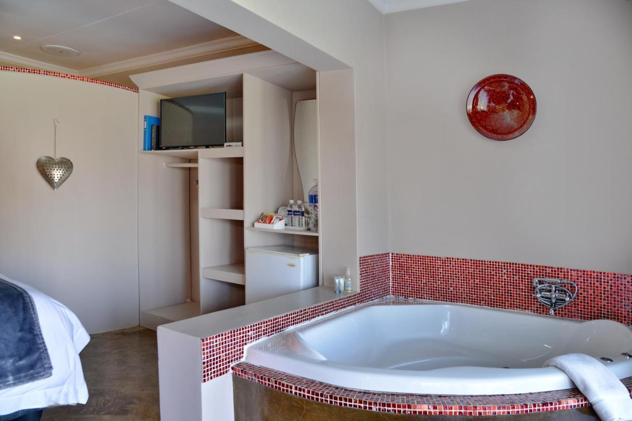 Annie'S Boutique Guesthouse And Garden Spa Hartbeespoort Dış mekan fotoğraf