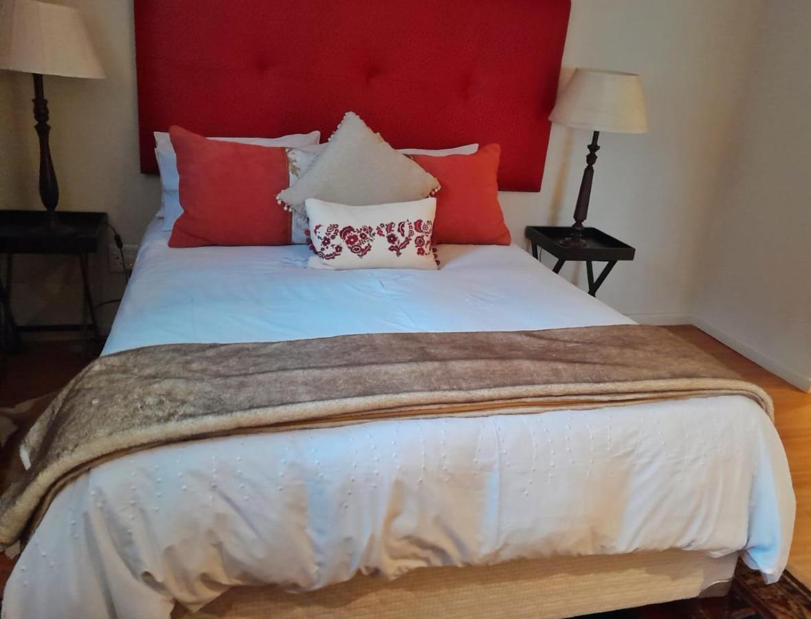 Annie'S Boutique Guesthouse And Garden Spa Hartbeespoort Dış mekan fotoğraf