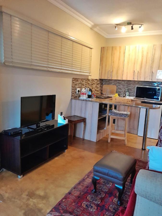 Annie'S Boutique Guesthouse And Garden Spa Hartbeespoort Dış mekan fotoğraf